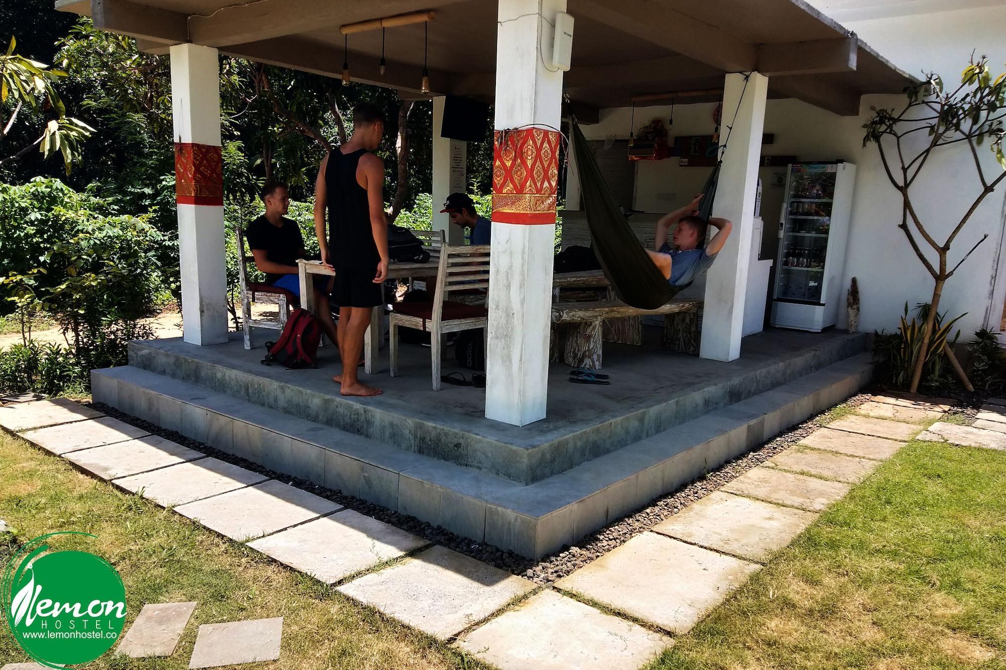 Lemon Hostel Lembongan Exterior foto